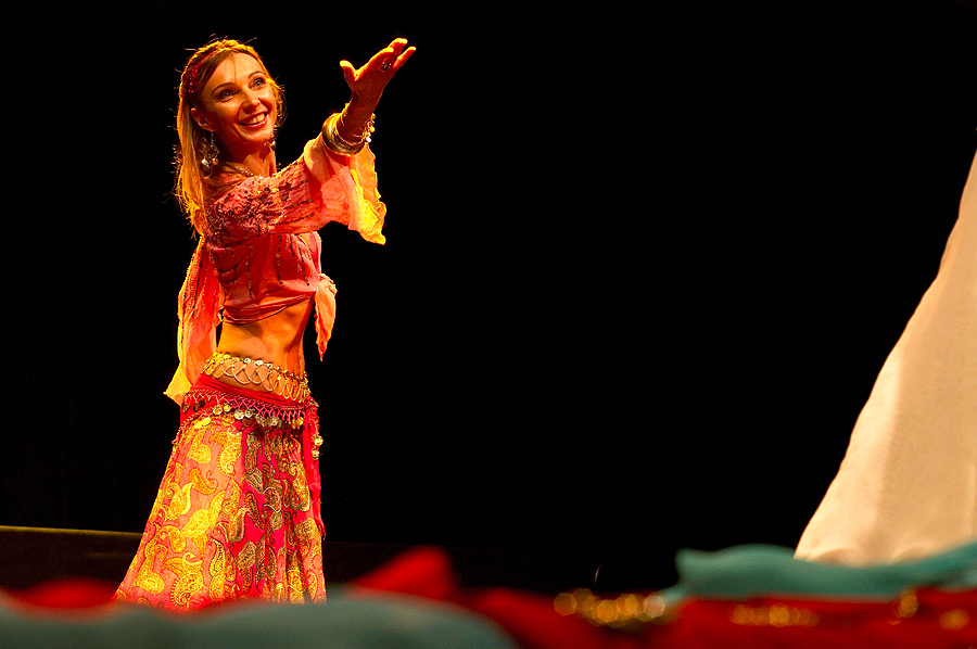 taniec-brzucha-zahra-gymnasion-i-puella-galeria-zdj